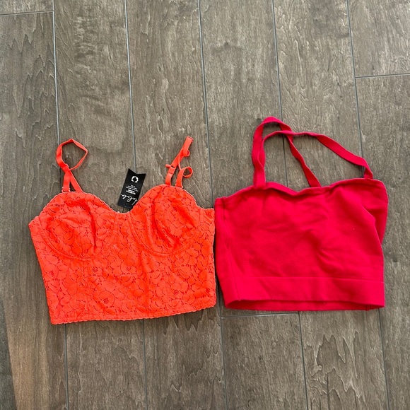 Two bra tops/crop tops - Picture 1 of 3